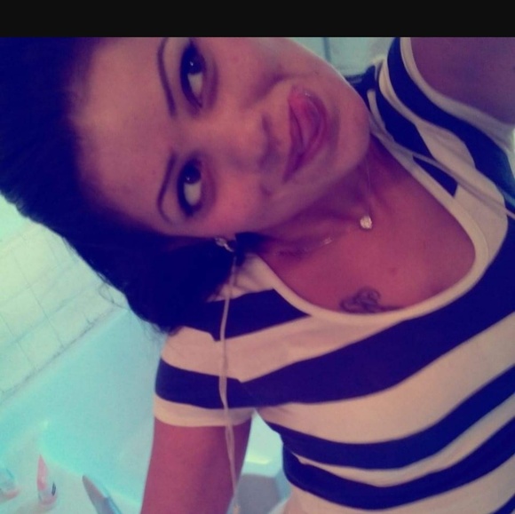 Meet your Posher, Crystal - Picture 1 of 1